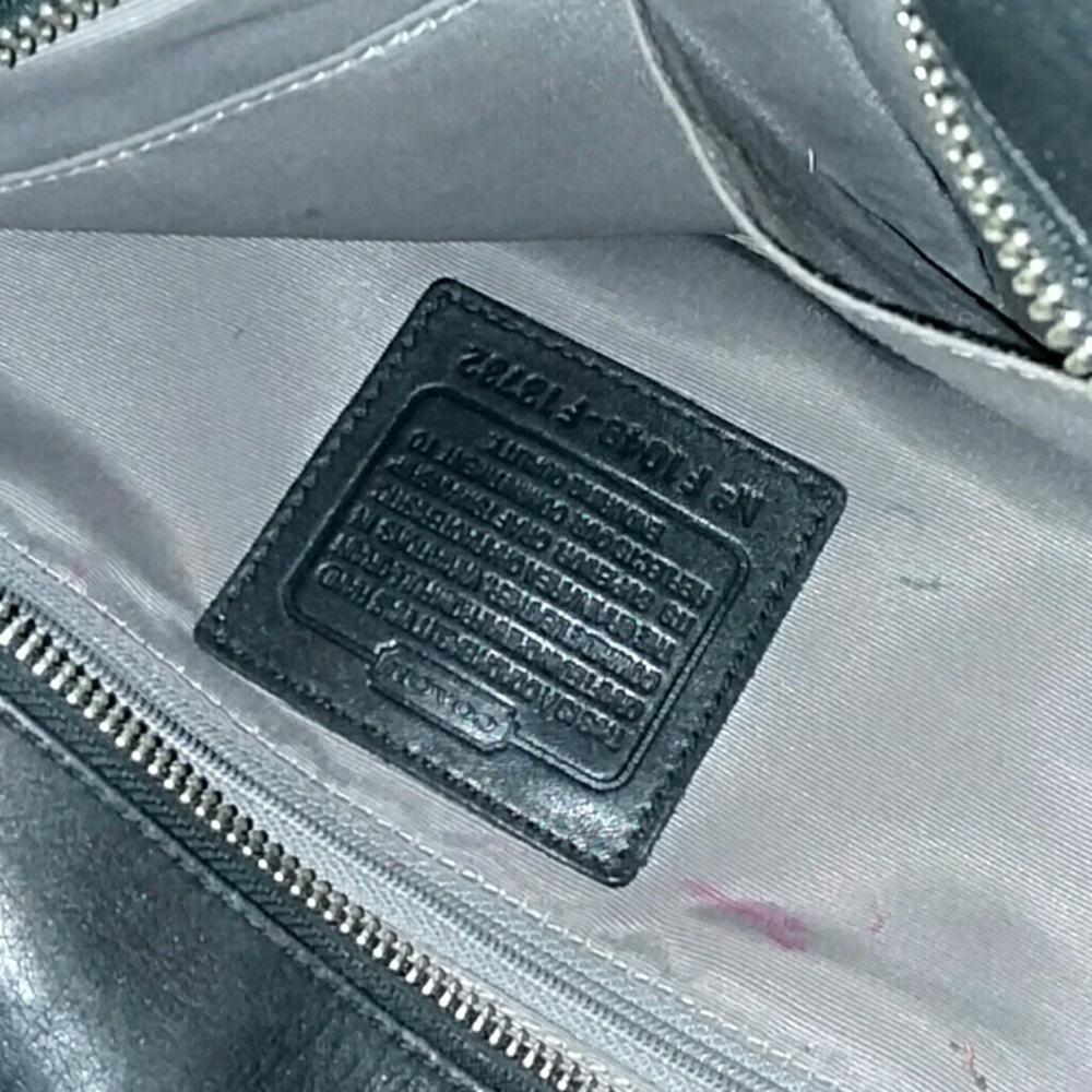 Coach Bag - Picture 2 of 6